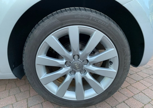 Audi A1 cena 28500 przebieg: 105190, rok produkcji 2011 z Turek małe 172